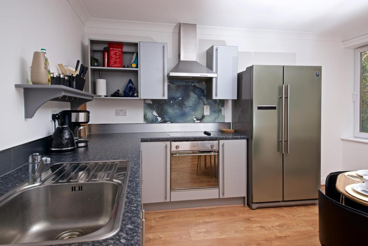 Liverpool City Stays - Economy Room - Close To Airport Ee1 Buitenkant foto