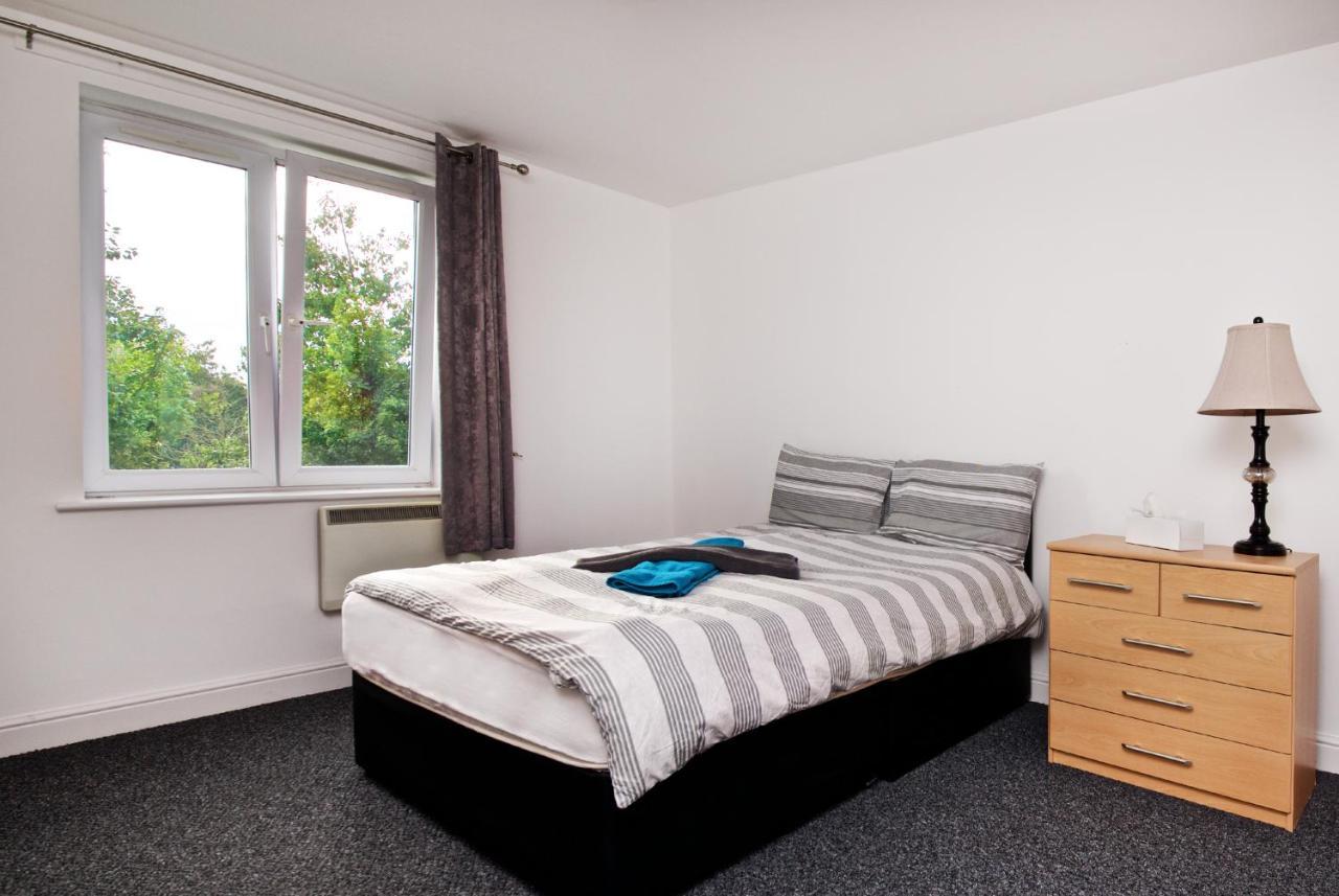Liverpool City Stays - Economy Room - Close To Airport Ee1 Buitenkant foto
